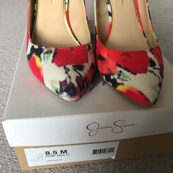 Jessica Simpson Pink/Multi Colored heels. Great quality. Size 8.5 - Picture 5 of 6